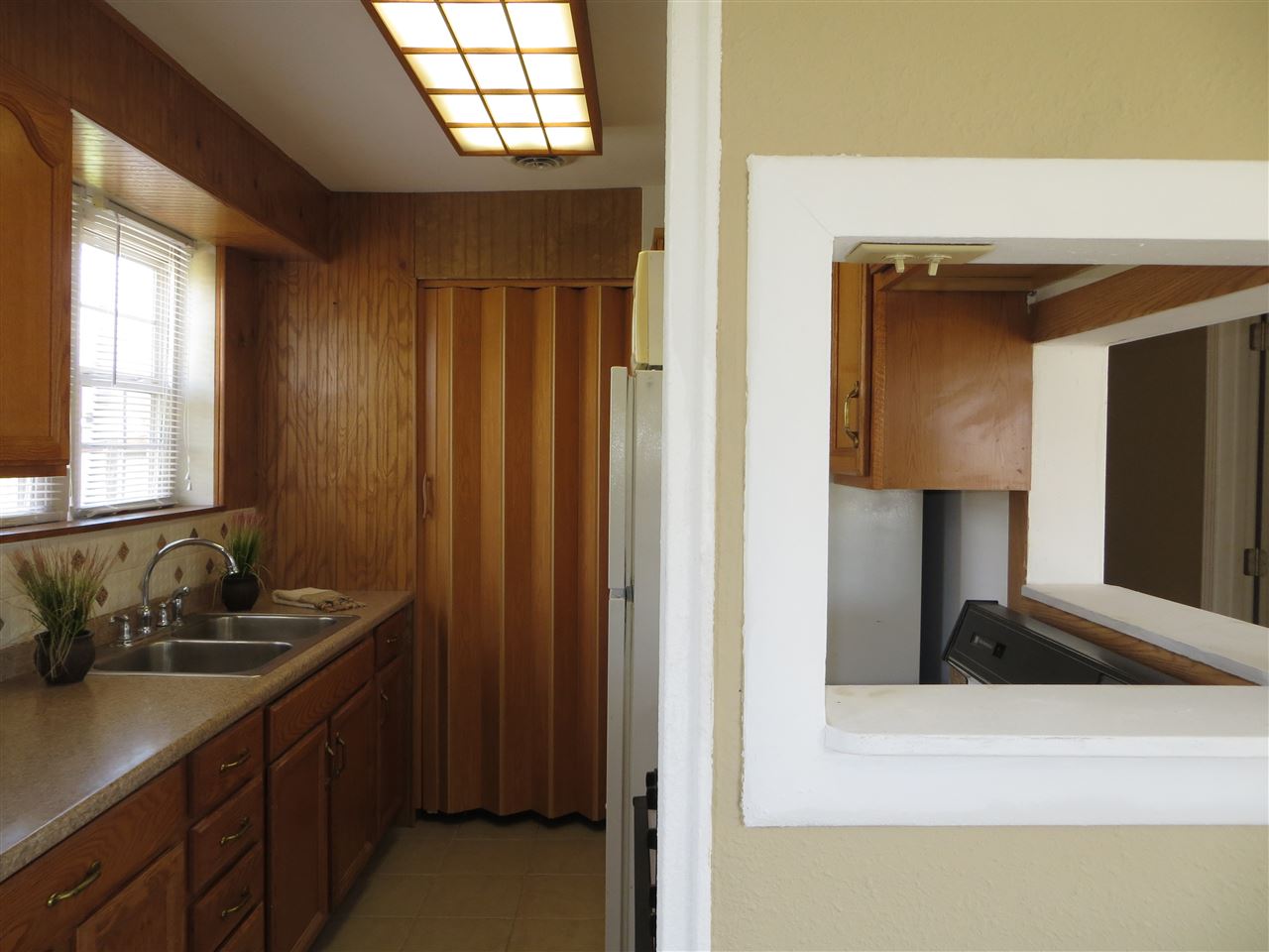 631 Sangamon Road Marquette Heights, IL 61554 - Photo 11 of 22 Gallery Image 11