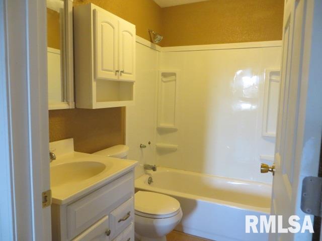631 Sangamon Road Marquette Heights, IL 61554 - Photo 18 of 22 Gallery Image 18