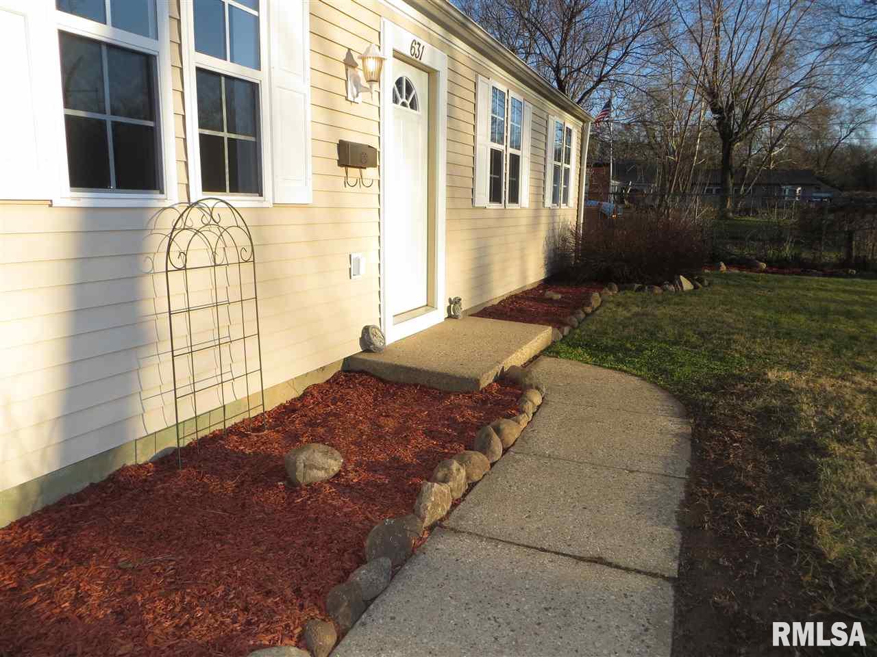 631 Sangamon Road Marquette Heights, IL 61554 - Photo 19 of 22 Gallery Image 19