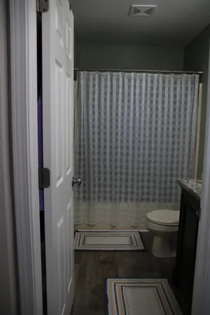 $258,900 | 1207 East Oak Drive, Fenton, MI 48430