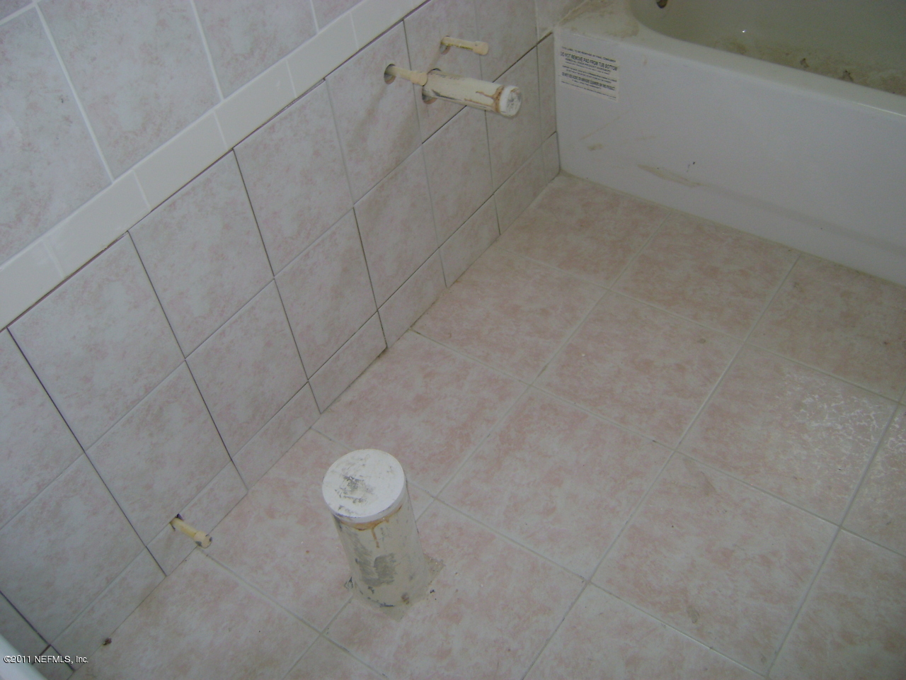 85818 Miner Road Yulee, FL 32097 - Photo 8 of 26 HALL BATH2