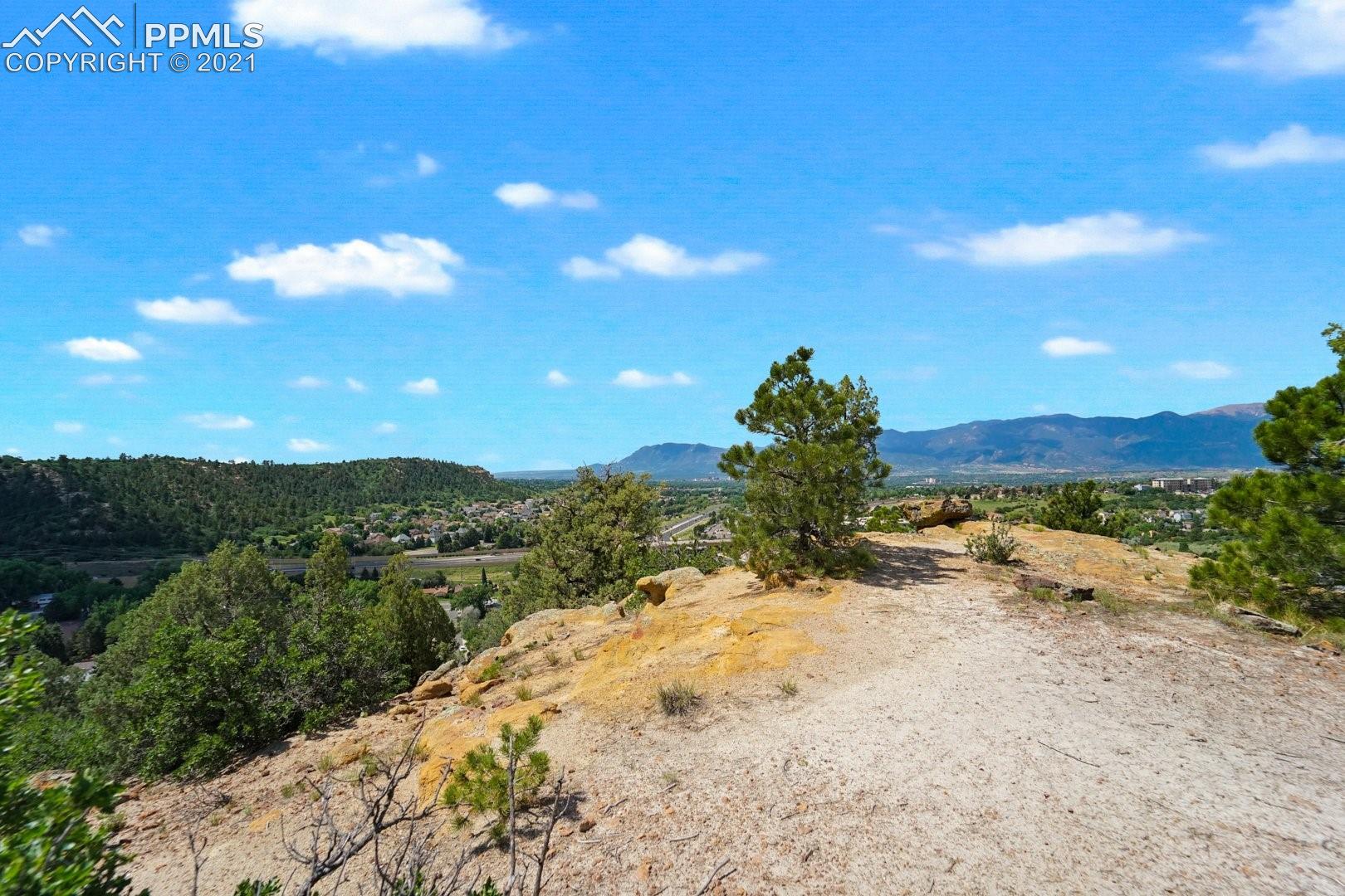 4295 Ridgecrest Drive Colorado Springs, CO 80918 - Photo 8 of 24 Gallery Image 8