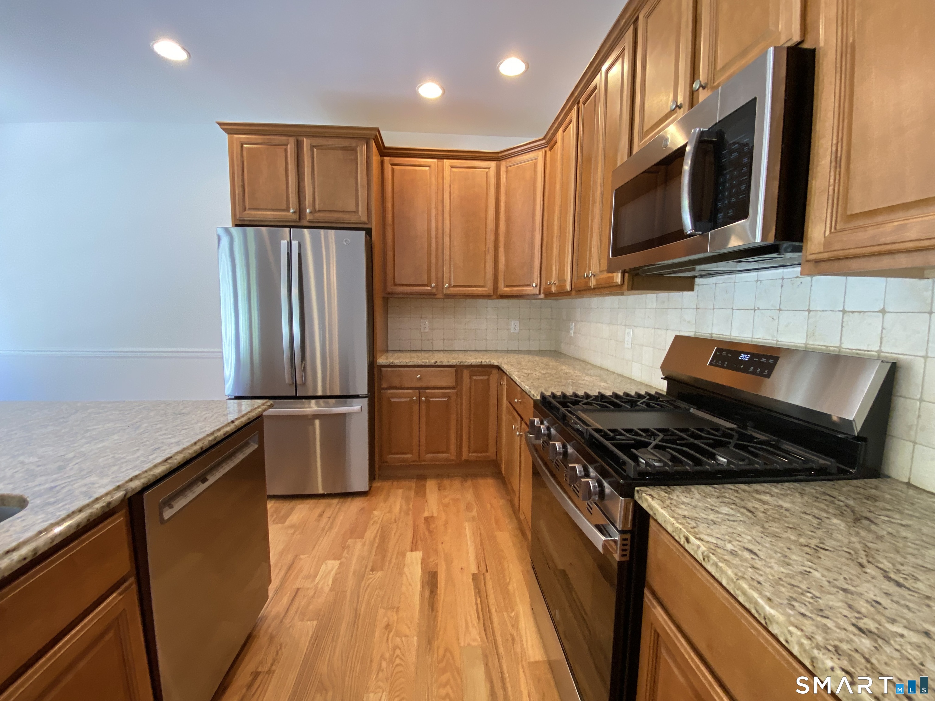 13 Rowland Farm Road, Unit 13 Oxford, CT 06478 - Photo 8 of 21