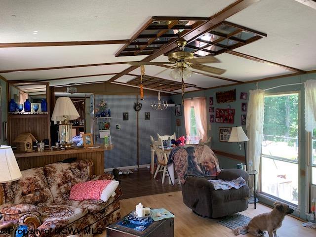 3069 Runnion Ridge Duck, WV 25063 - Photo 11 of 29 Gallery Image 11