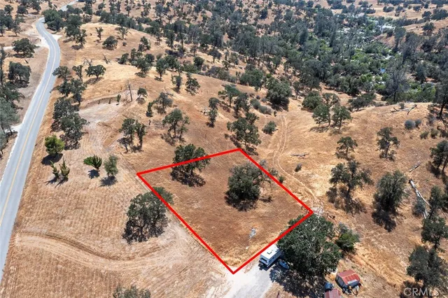 a view of a large building