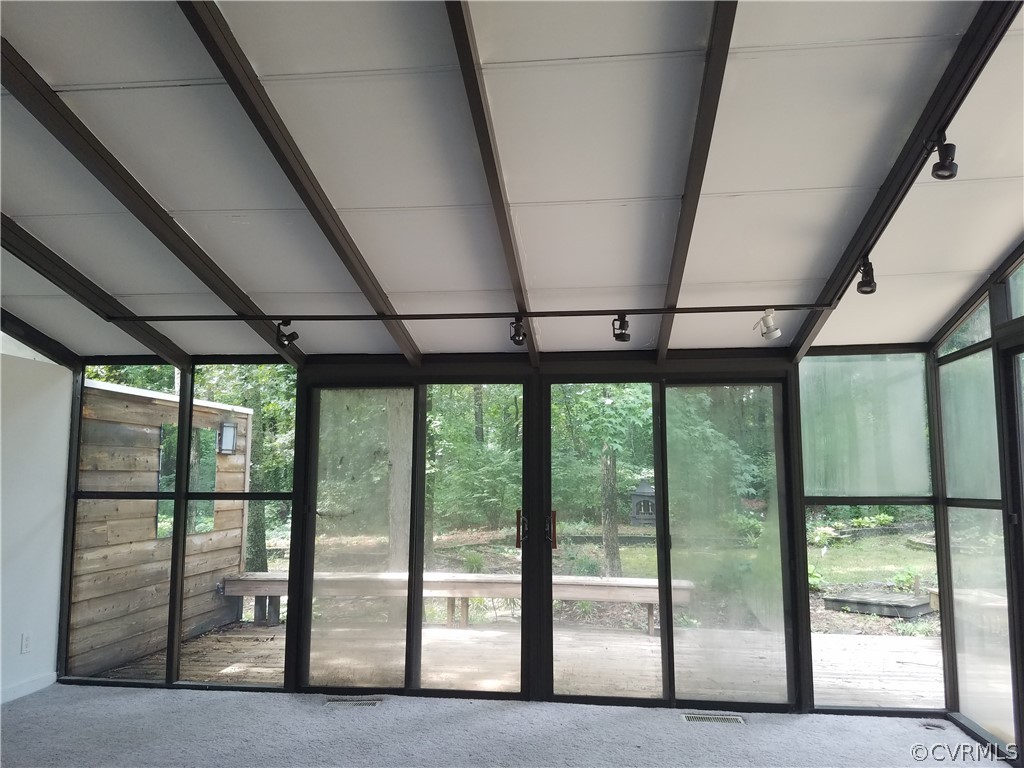 10314 Warren Road Glen Allen, VA 23060 - Photo 13 of 34 Gallery Image 13
