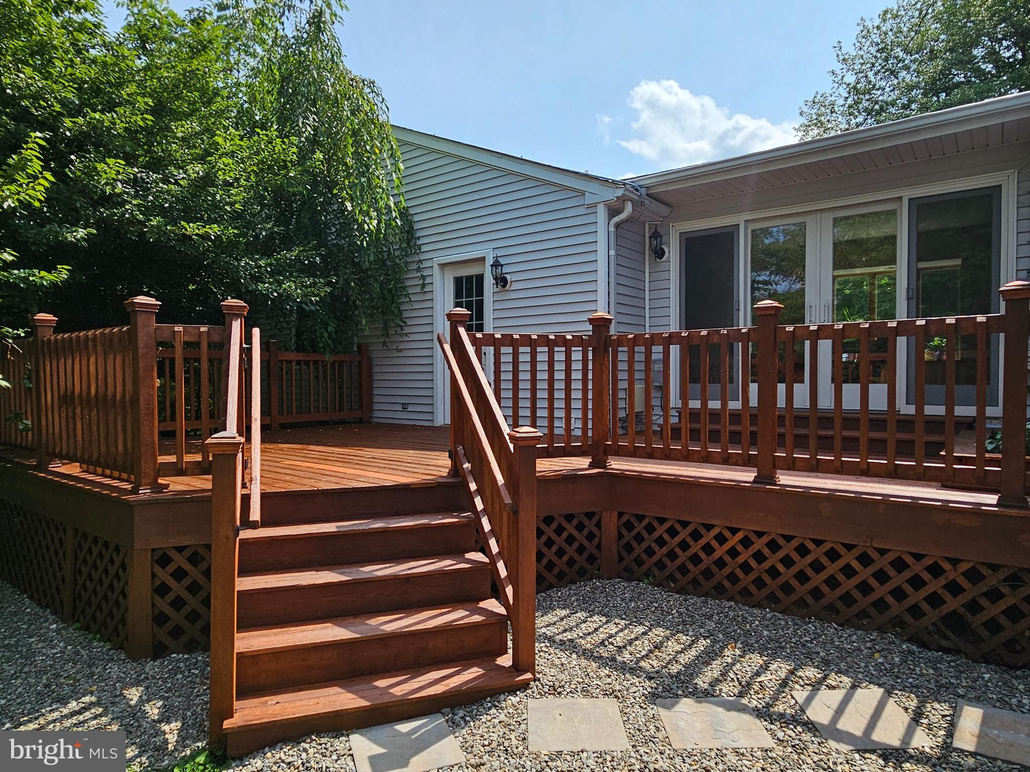 86 Glendale Road Exton, PA 19341 - Photo 27 of 38 Deck