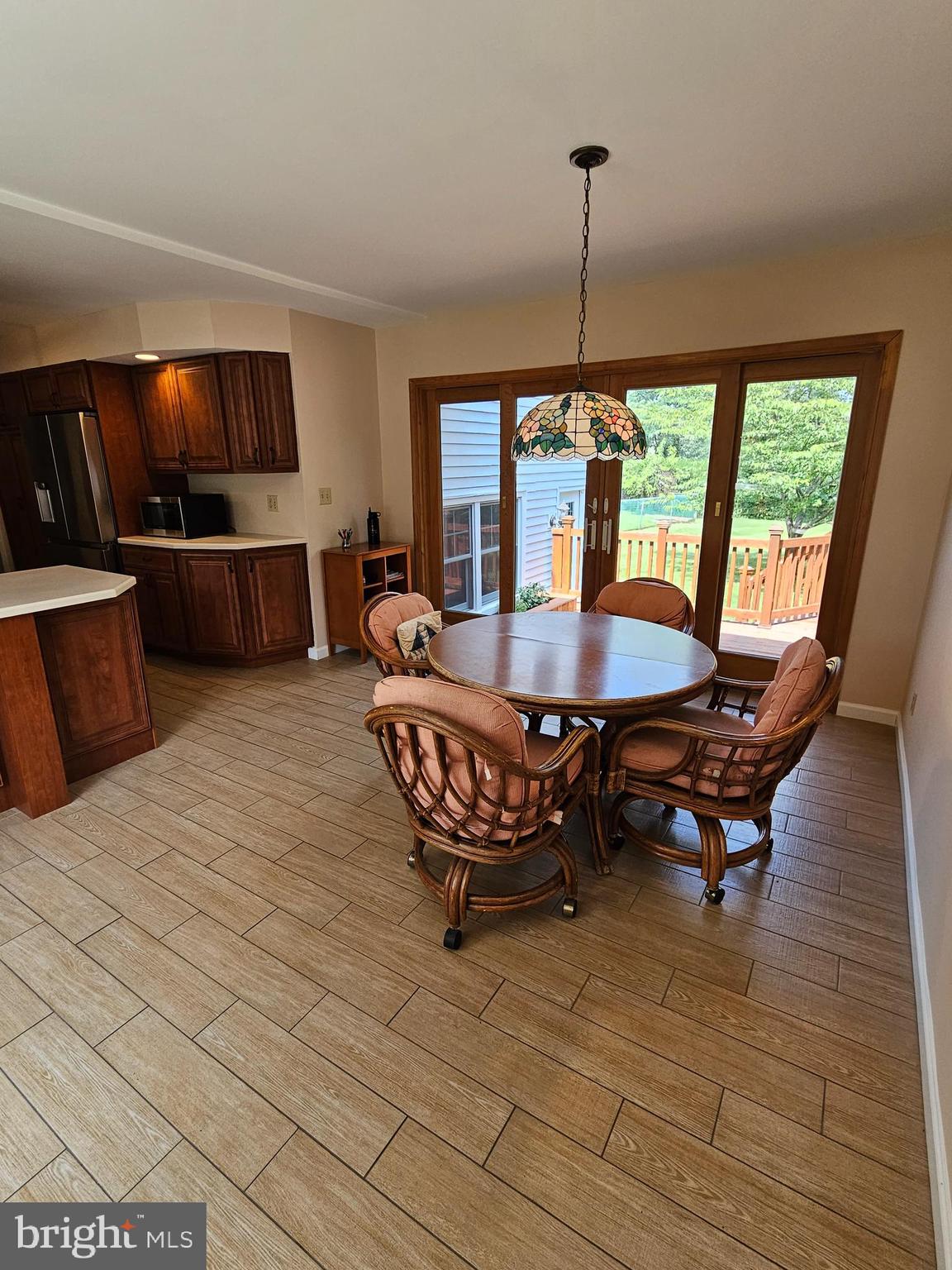 86 Glendale Road Exton, PA 19341 - Photo 10 of 38 Eat in kitchen