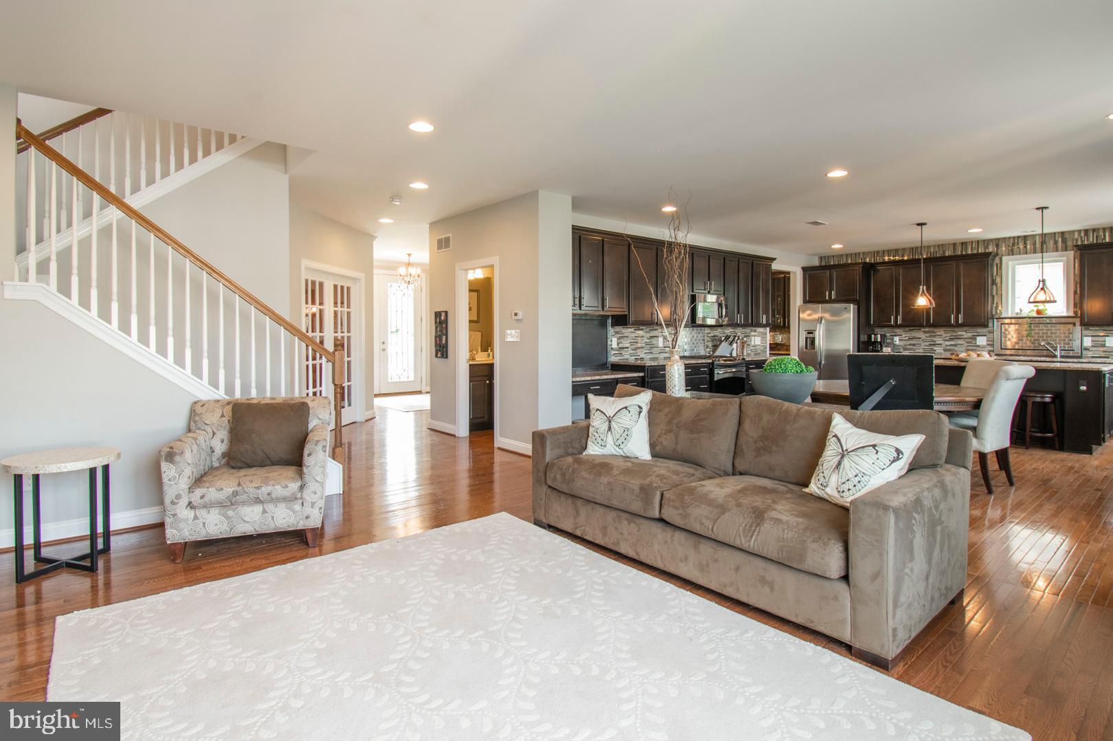 1647 Copper Beech Road Huntingdon Valley, PA 19006 - Photo 11 of 57 Living / Family Room