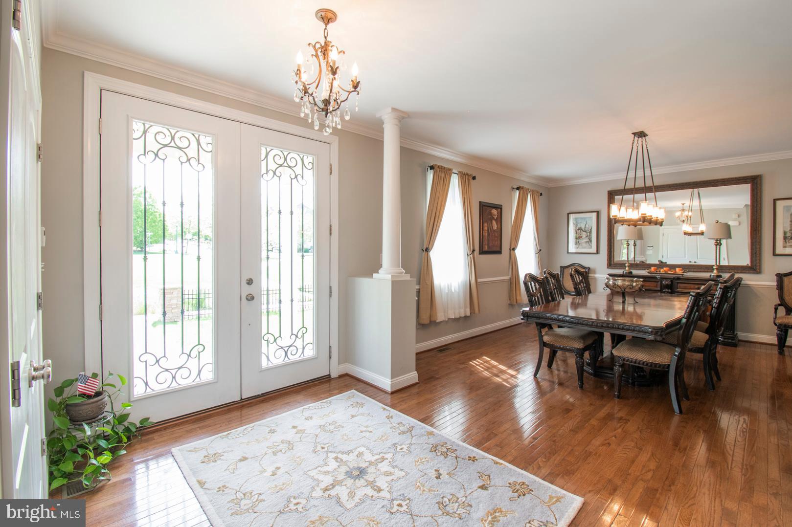 1647 Copper Beech Road Huntingdon Valley, PA 19006 - Photo 14 of 57 Foyer
