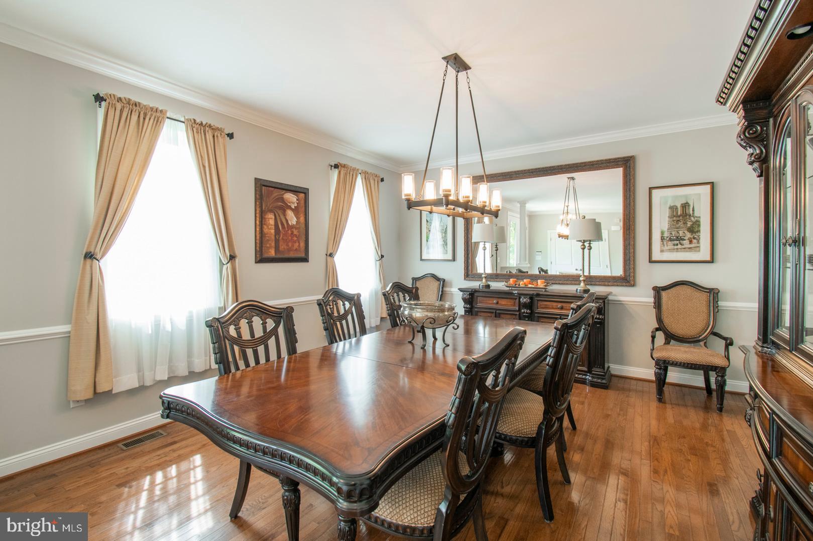 1647 Copper Beech Road Huntingdon Valley, PA 19006 - Photo 17 of 57 Dining Room