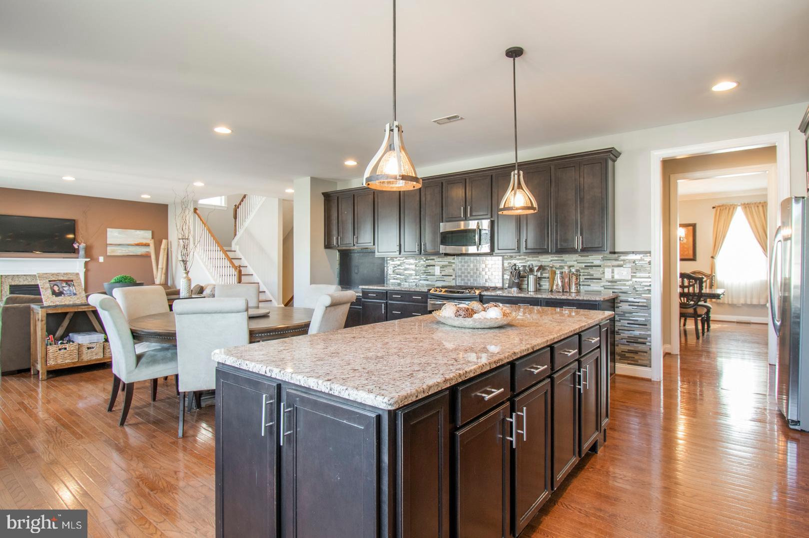 1647 Copper Beech Road Huntingdon Valley, PA 19006 - Photo 3 of 57 Kitchen