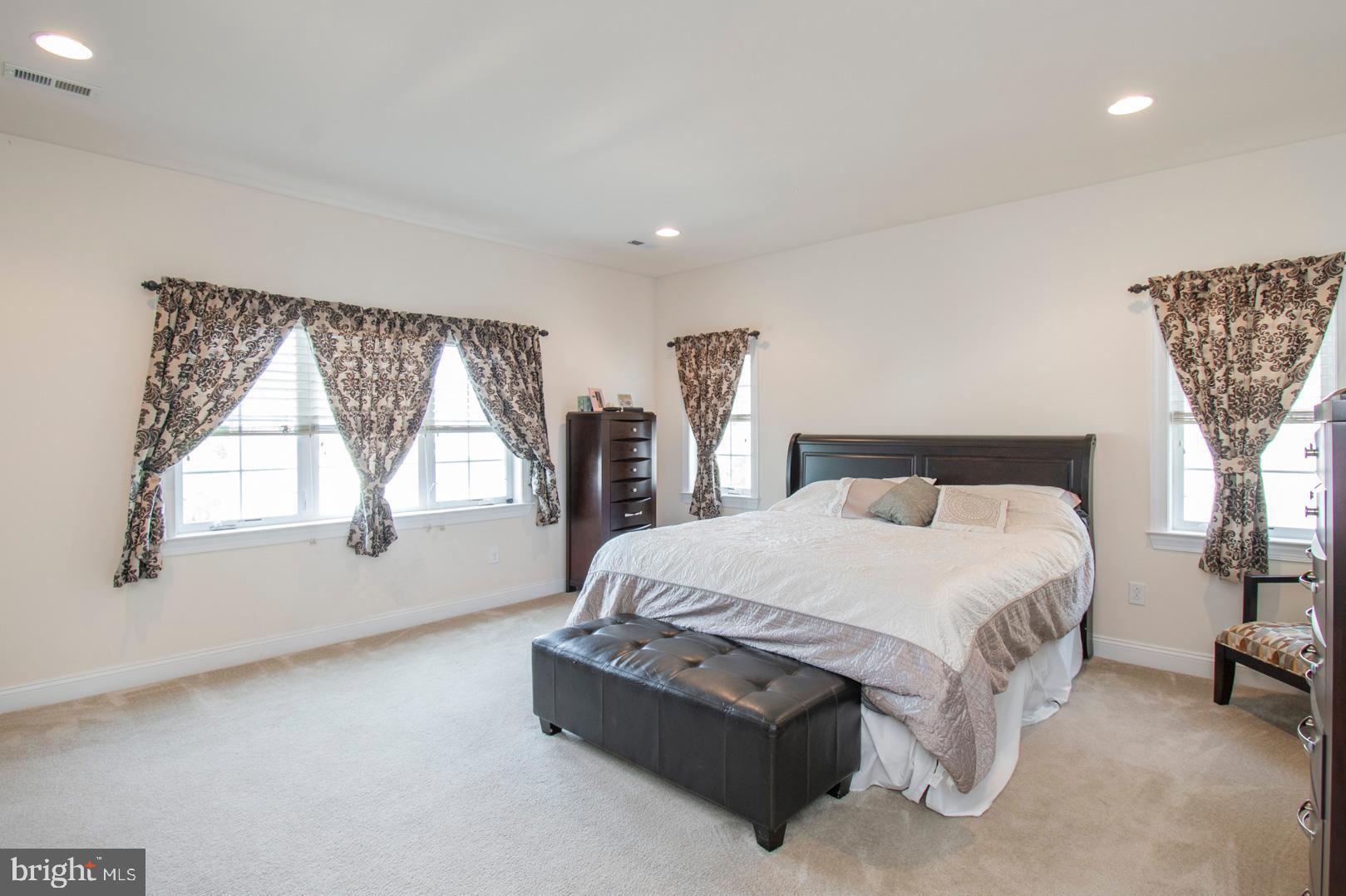 1647 Copper Beech Road Huntingdon Valley, PA 19006 - Photo 25 of 57 Primary Bedroom