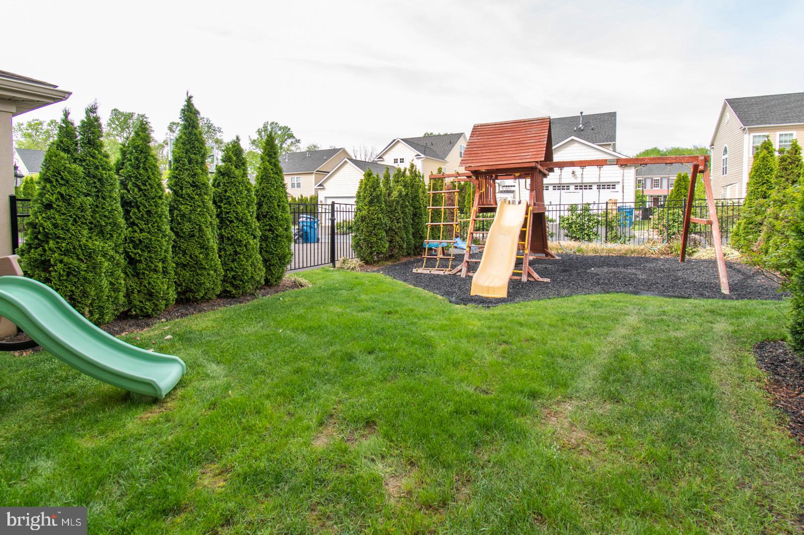 1647 Copper Beech Road Huntingdon Valley, PA 19006 - Photo 56 of 57 Rear yard