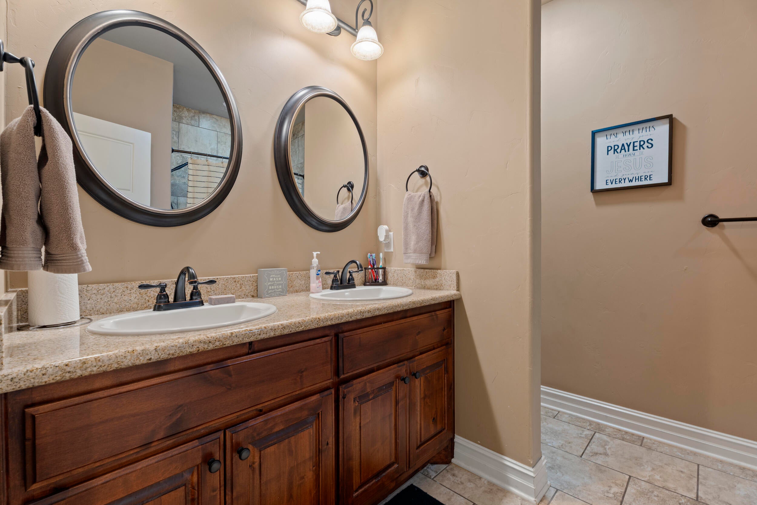 61521 East 266 Road Grove, OK 74344 - Photo 18 of 35 24_dsc07163