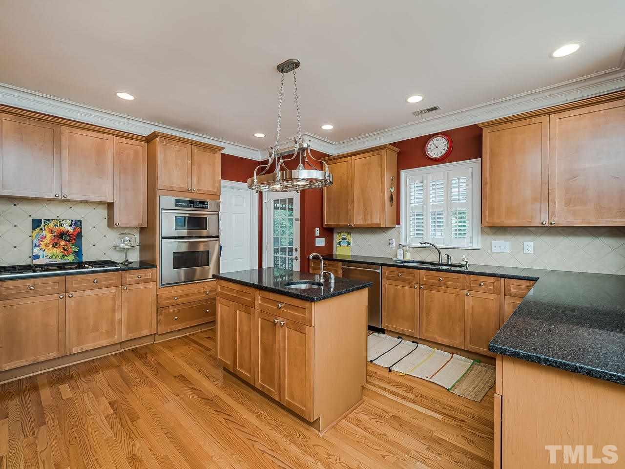 1108 Clifton Street Raleigh, NC 27604 - Photo 10 of 30