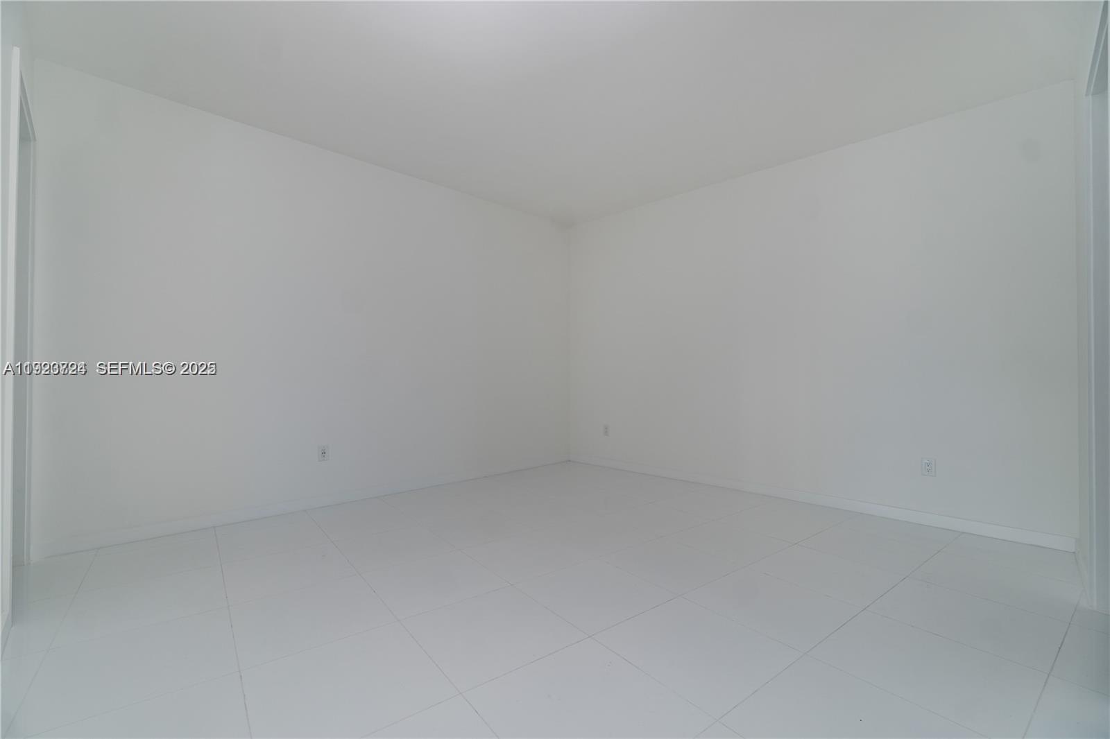 851 Northeast 1st Avenue, Unit 4911 Miami, FL 33132 - Photo 22 of 64