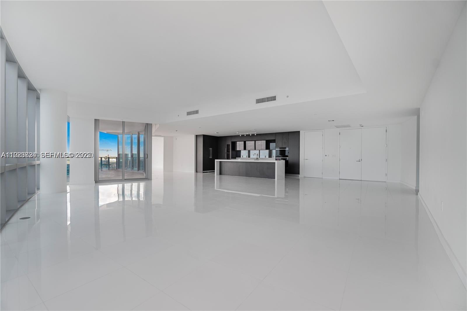 851 Northeast 1st Avenue, Unit 4911 Miami, FL 33132 - Photo 27 of 64