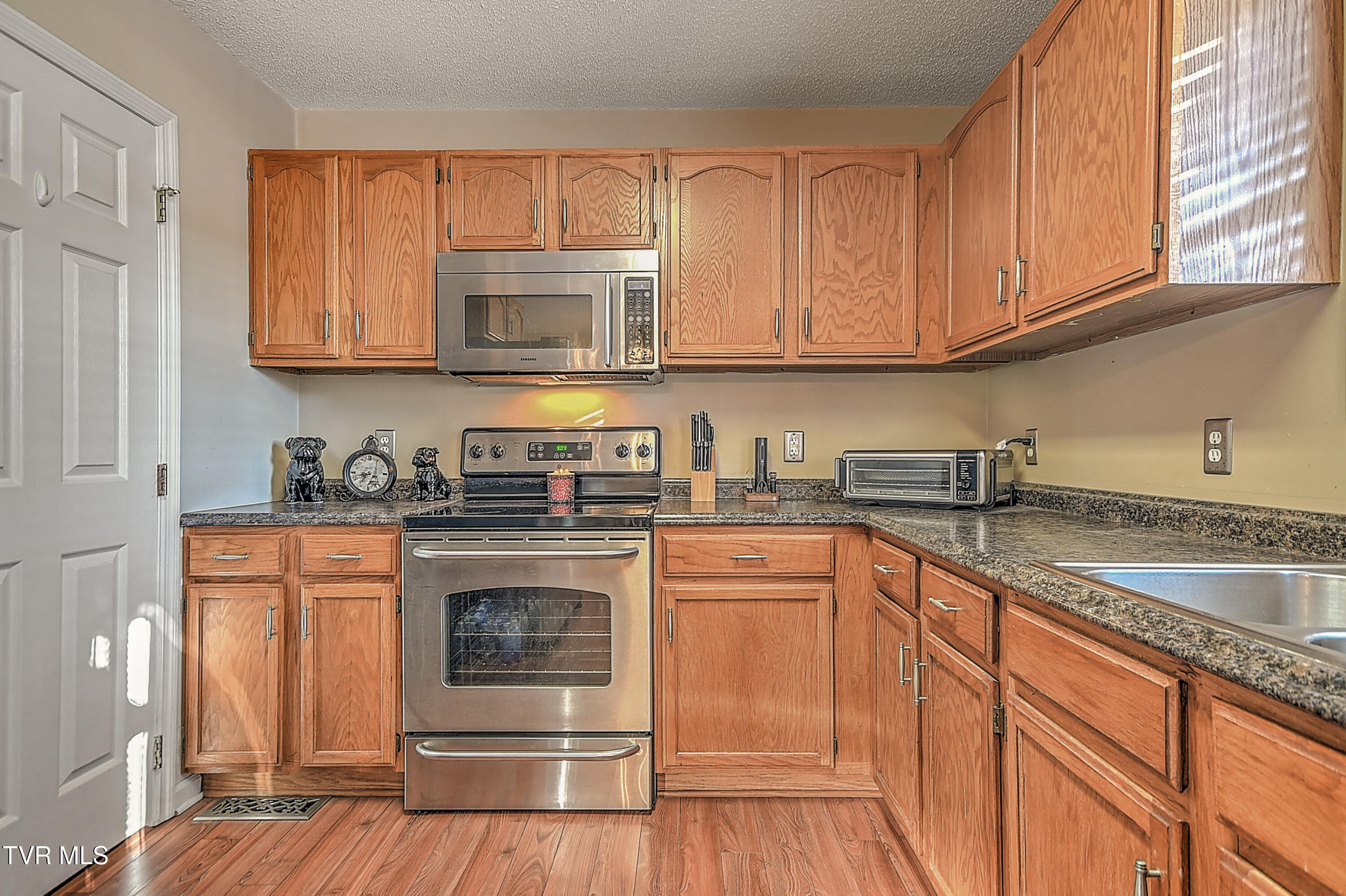 254 Booher Road, Unit C2 Bristol, TN 37620 - Photo 13 of 32 245 Booher DM-16