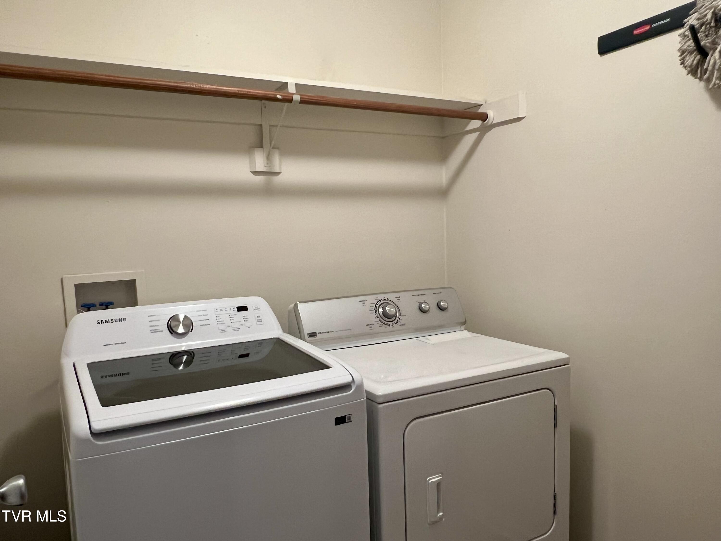 254 Booher Road, Unit C2 Bristol, TN 37620 - Photo 15 of 34 IMG_5903