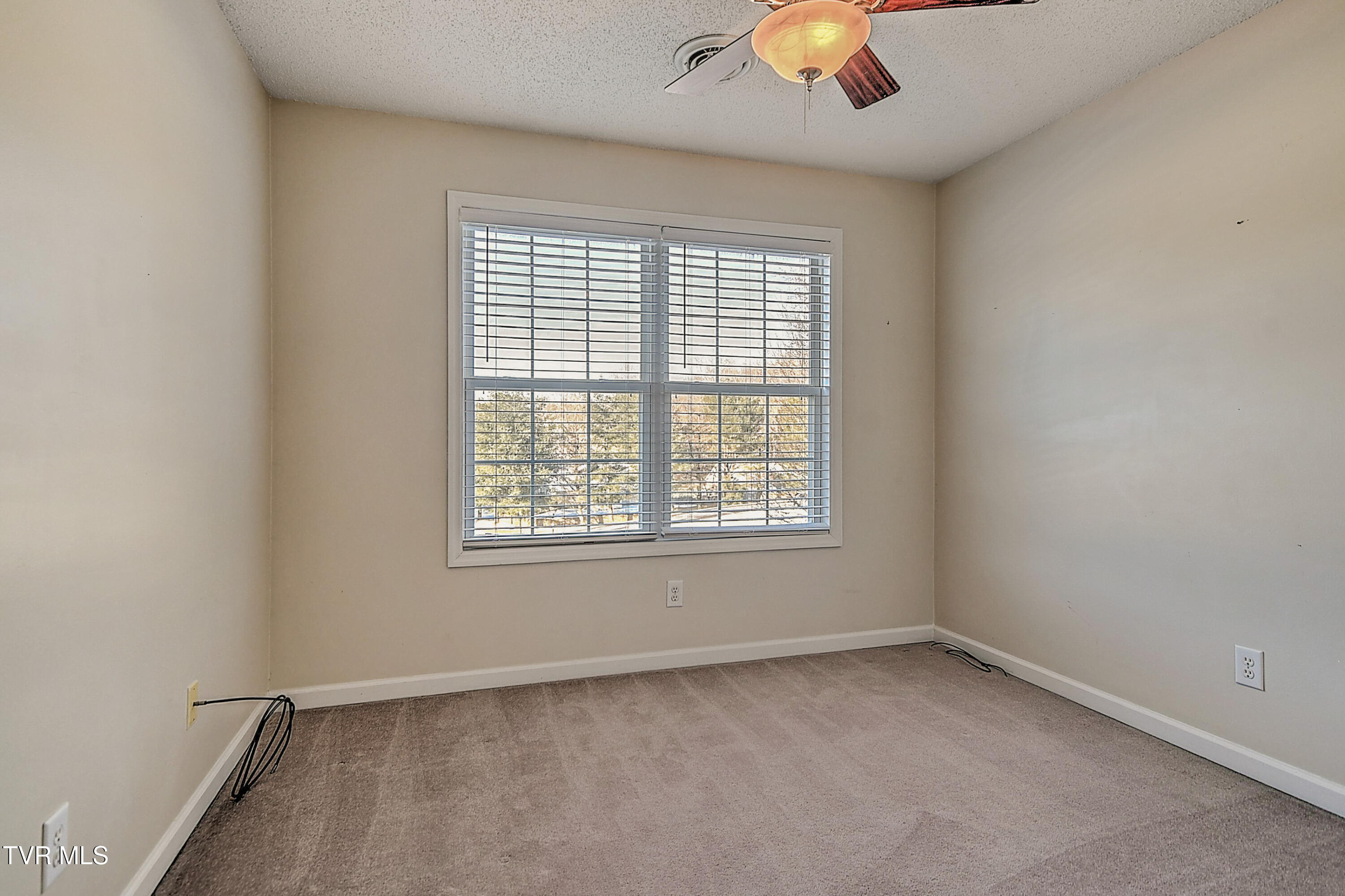 254 Booher Road, Unit C2 Bristol, TN 37620 - Photo 24 of 32 245 Booher DM-24