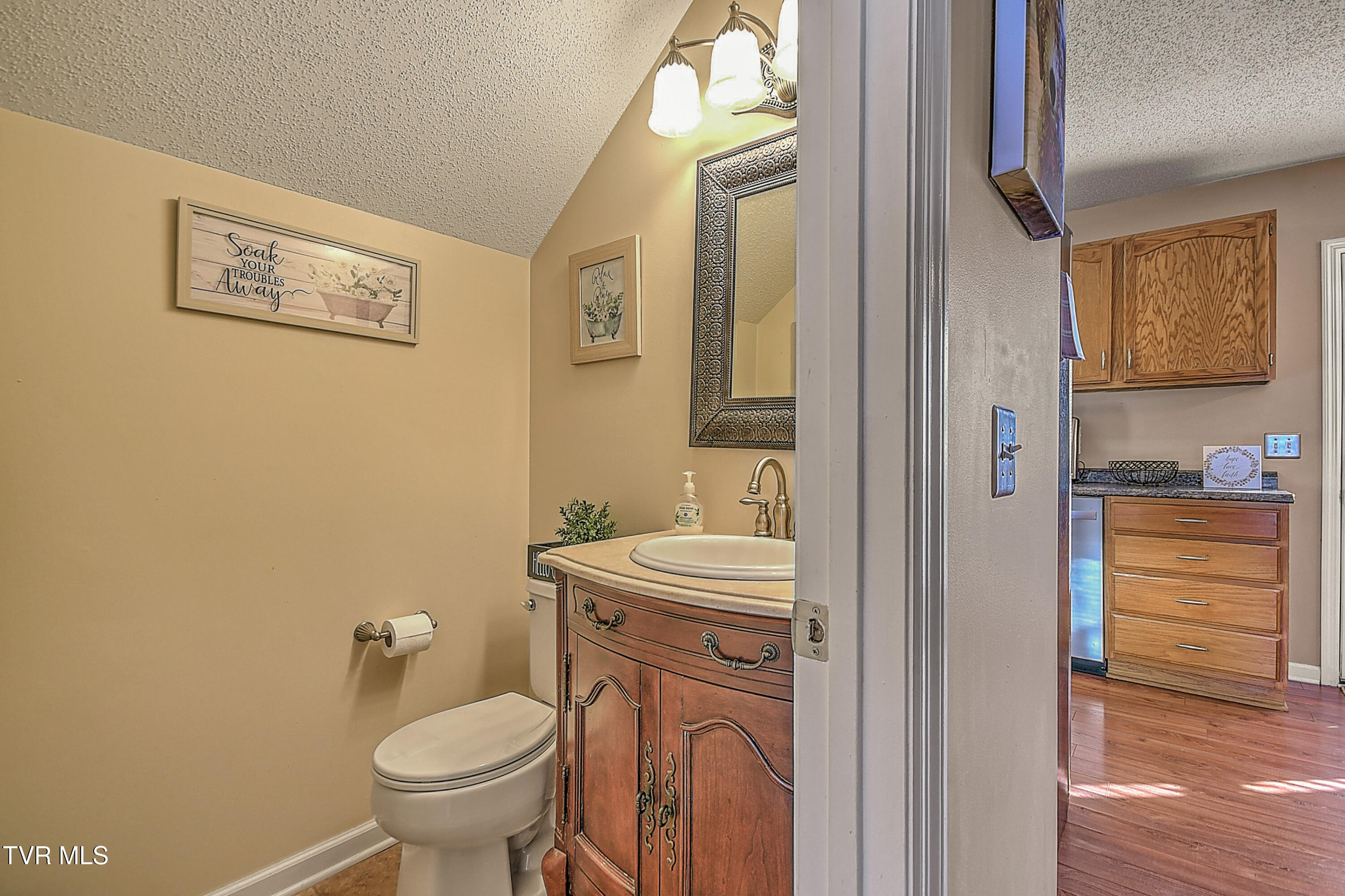 254 Booher Road, Unit C2 Bristol, TN 37620 - Photo 7 of 32 245 Booher DM-8