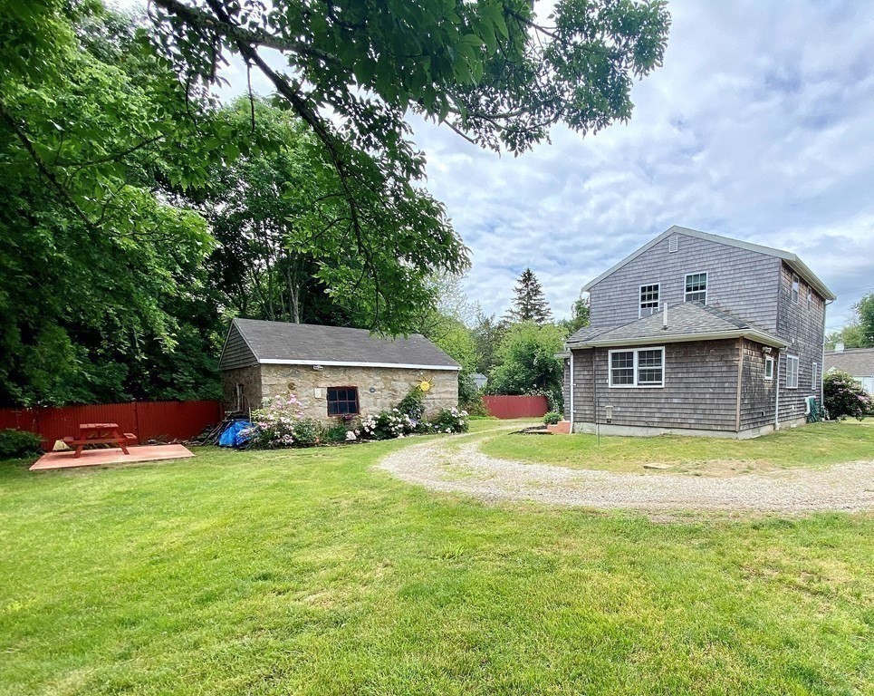 360 Old County Road Westport, MA 02790 - Photo 15 of 21 Gallery Image 15