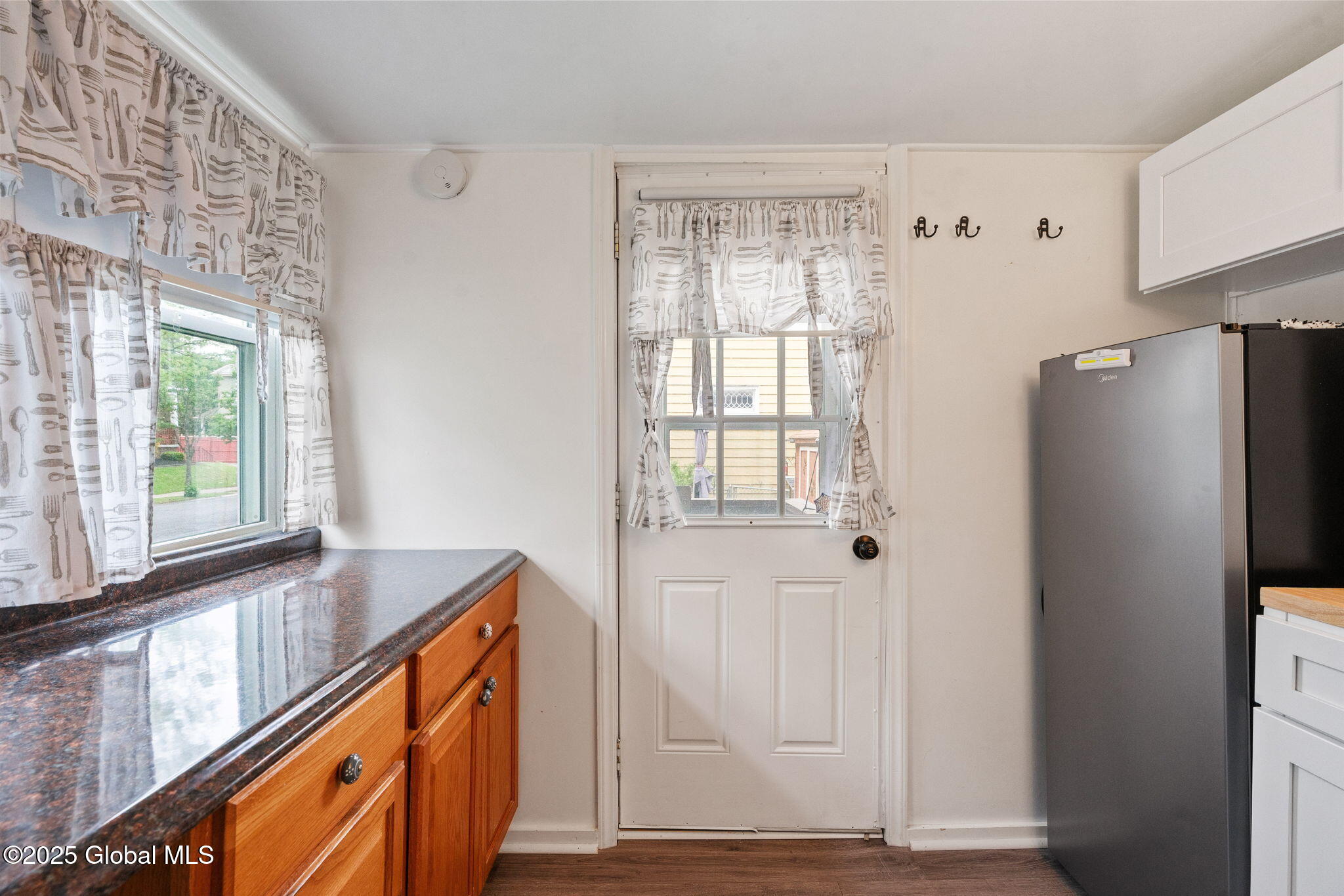 1841 Lenox Road Schenectady, NY 12308 - Photo 17 of 22 12-web-or-mls-1841-lenox-rd