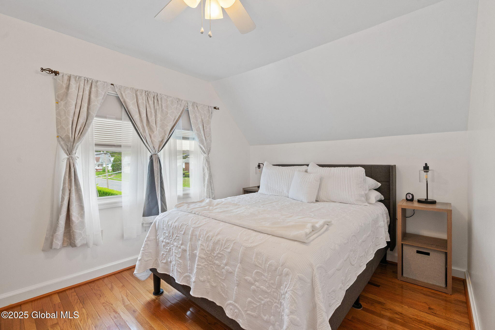 1841 Lenox Road Schenectady, NY 12308 - Photo 10 of 22 16-web-or-mls-1841-lenox-rd