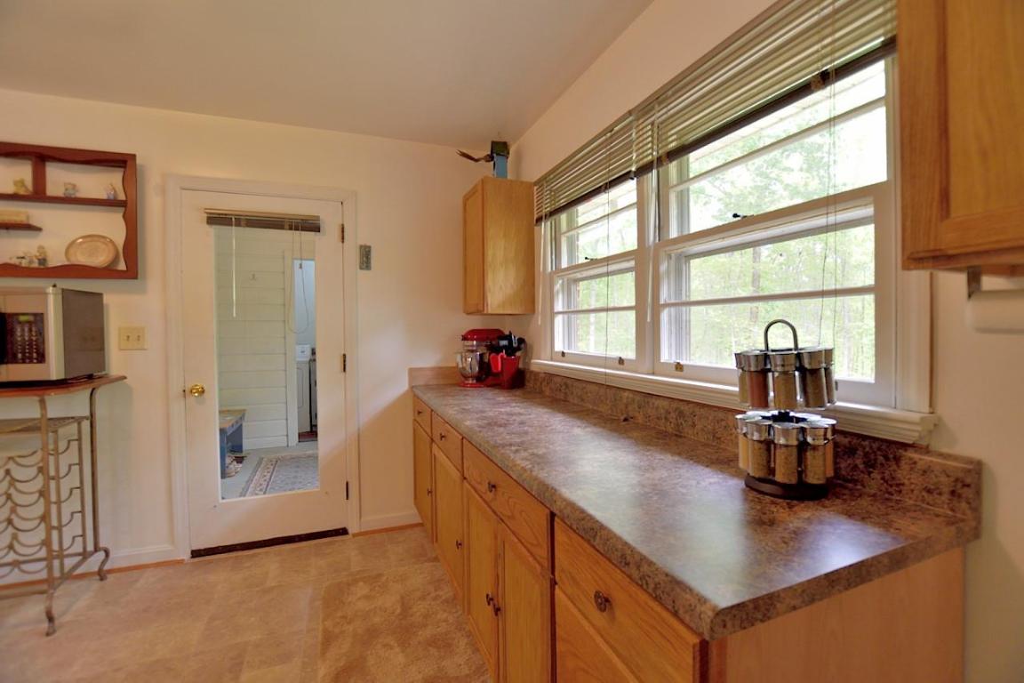 132 Ferguson Road Pickens, SC 29671 - Photo 11 of 29 Gallery Image 11