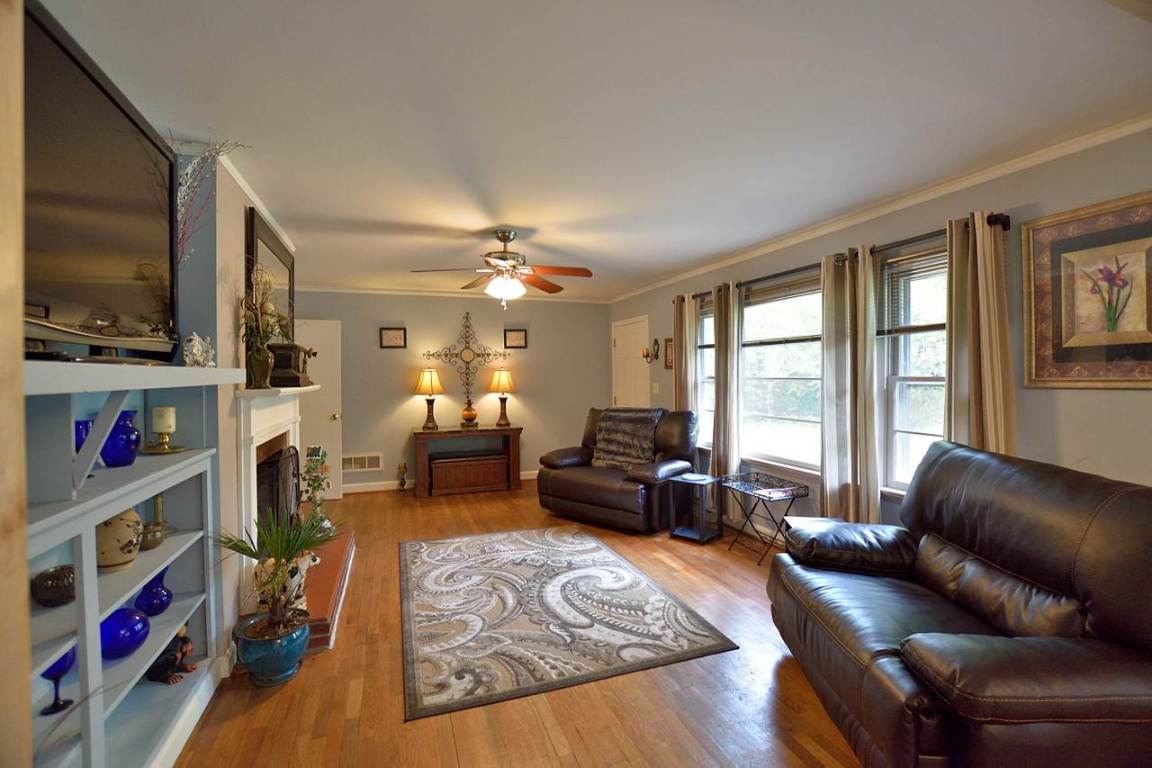 132 Ferguson Road Pickens, SC 29671 - Photo 16 of 29 Gallery Image 16