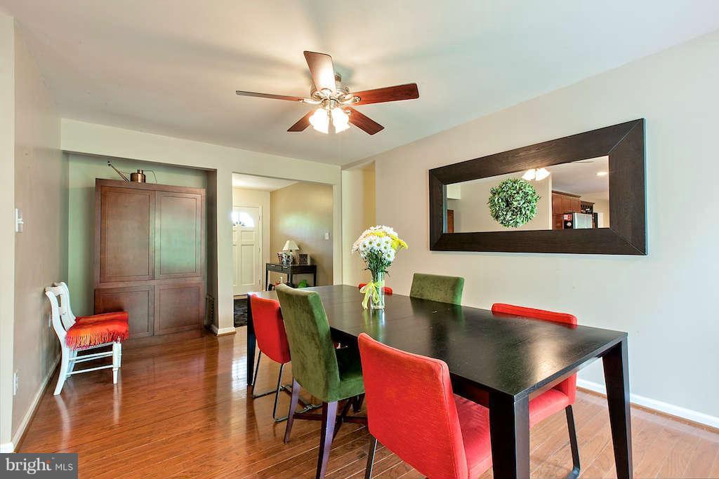 6508 Shamrock Road Manassas, VA 20112 - Photo 13 of 30 Dining Room