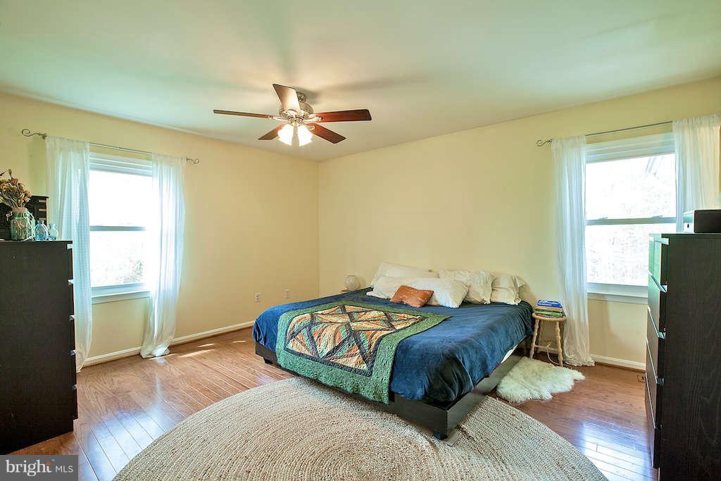 6508 Shamrock Road Manassas, VA 20112 - Photo 20 of 30 Bedroom (Master)