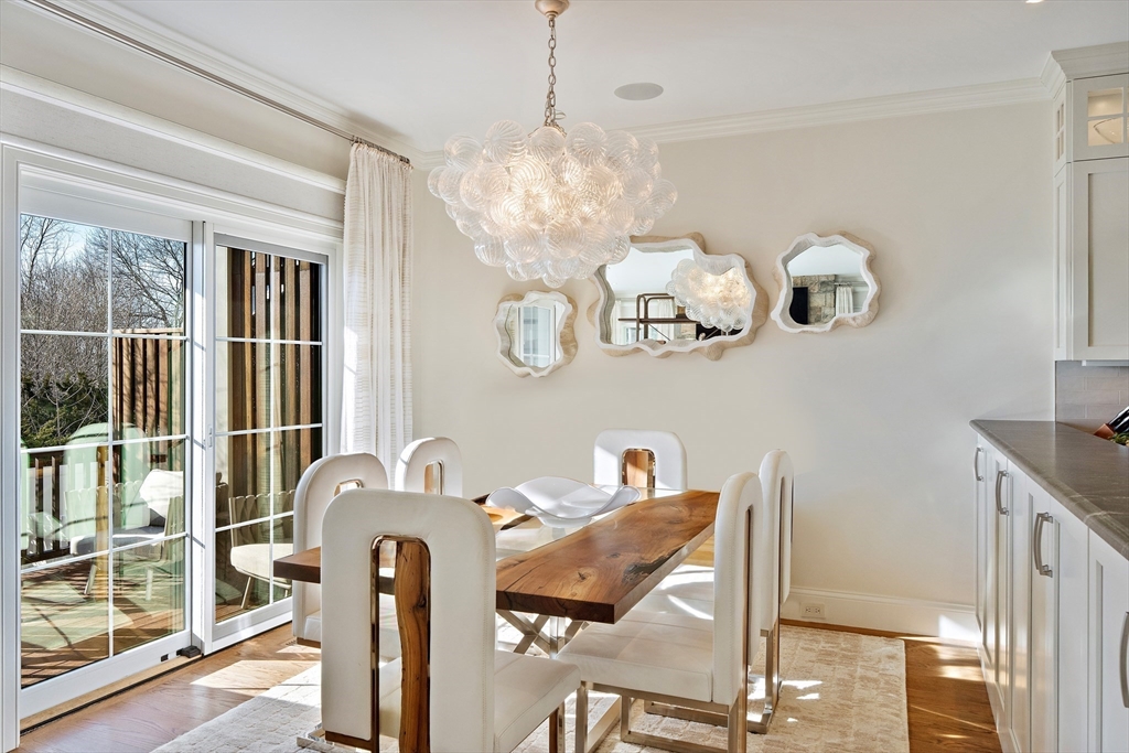 56 Crescent Road, Unit 56 Needham, MA 02494 - Photo 9 of 32 Gallery Image 9