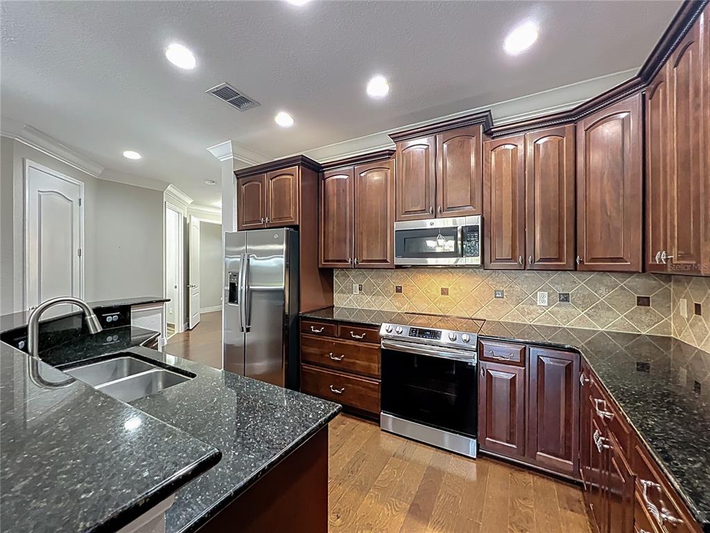 10763 Belfry Circle Orlando, FL 32832 - Photo 14 of 77