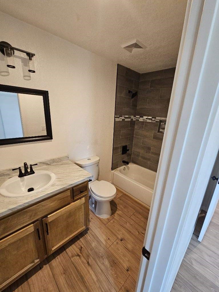 20460 Rimrock Road East Apple Valley, CA 92307 - Photo 4 of 15