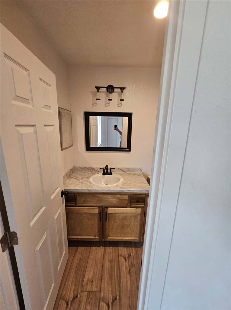 20460 Rimrock Road East Apple Valley, CA 92307 - Photo 5 of 15