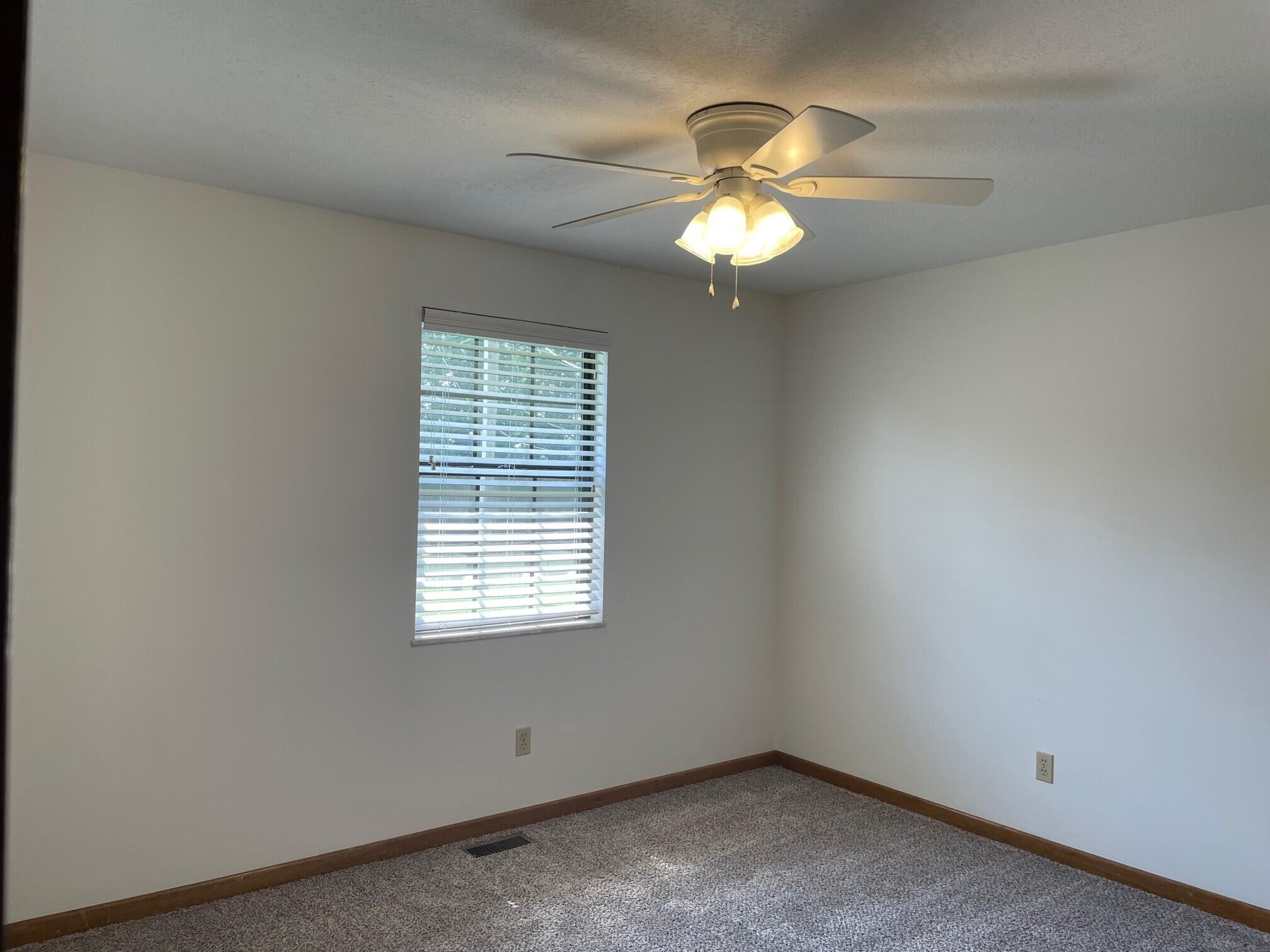 1450 Ratledge Road Friendsville, TN 37737 - Photo 14 of 24 Gallery Image 14