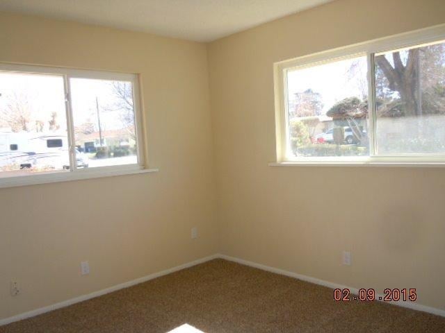 506 Elm Street Tehachapi, CA 93561 - Photo 9 of 20 Gallery Image 9