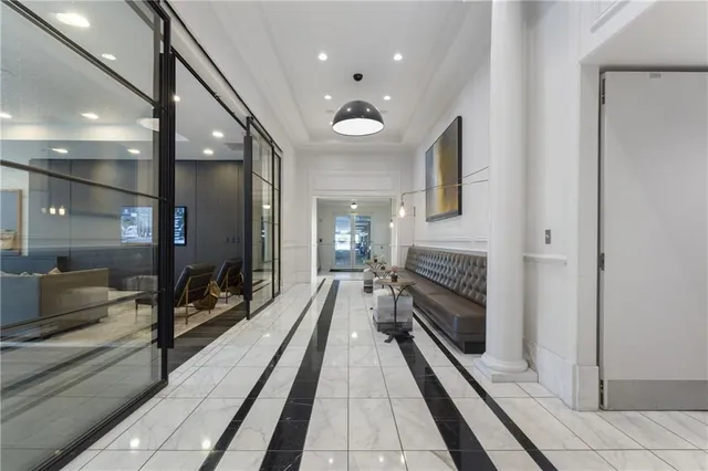 $230,000 | 325 East Paces Ferry Road Northeast, Unit 313, Atlanta, GA 30305