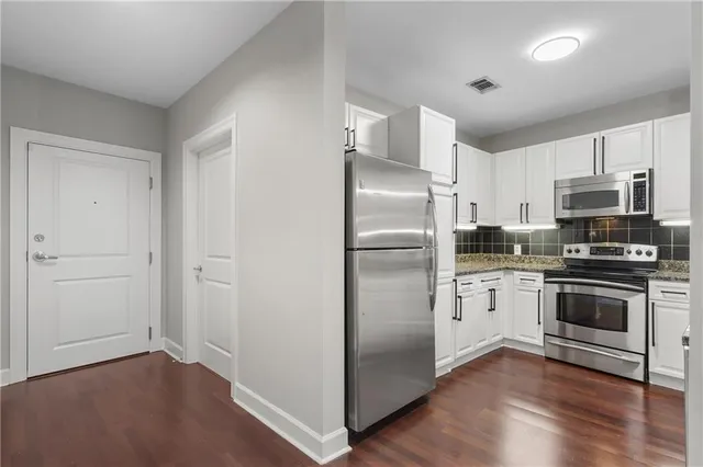 $230,000 | 325 East Paces Ferry Road Northeast, Unit 313, Atlanta, GA 30305