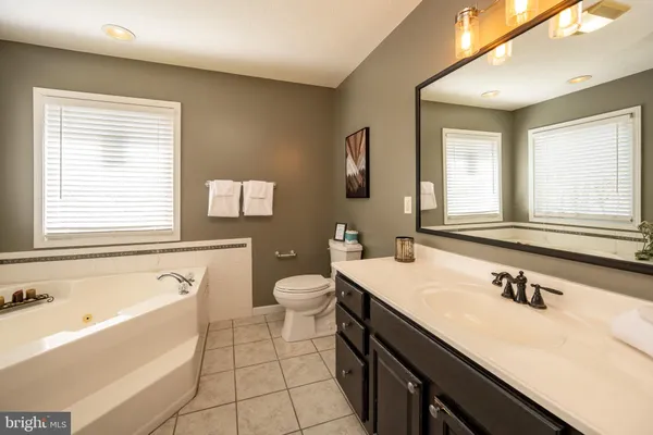 $875,000 | 891 Mountainview Drive, Oakland, MD 21550