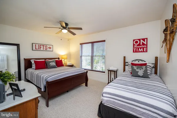 $875,000 | 891 Mountainview Drive, Oakland, MD 21550