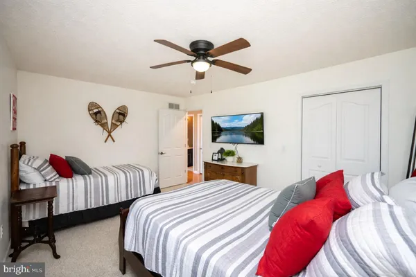 $875,000 | 891 Mountainview Drive, Oakland, MD 21550