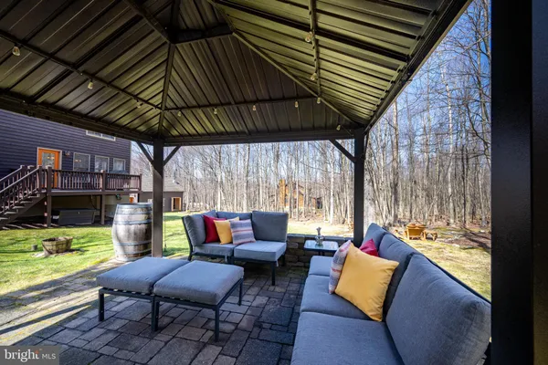 $875,000 | 891 Mountainview Drive, Oakland, MD 21550