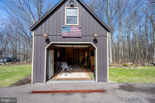 $875,000 | 891 Mountainview Drive, Oakland, MD 21550