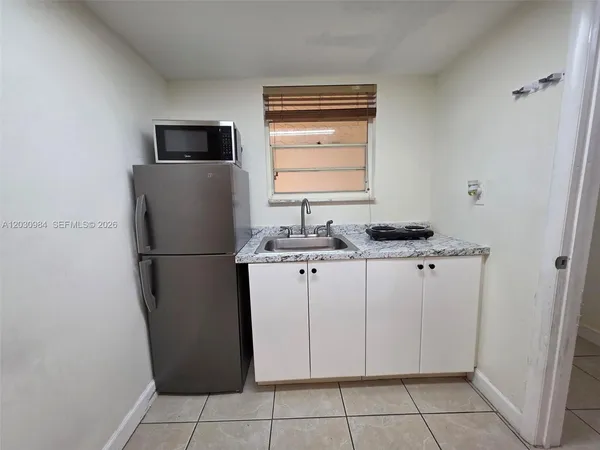 $1,200 | 8550 Southwest 109th Avenue, Unit 5228, Miami, FL 33173