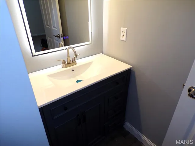 $249,900 | 38 Saddleback Ridge Drive, Winfield, MO 63389