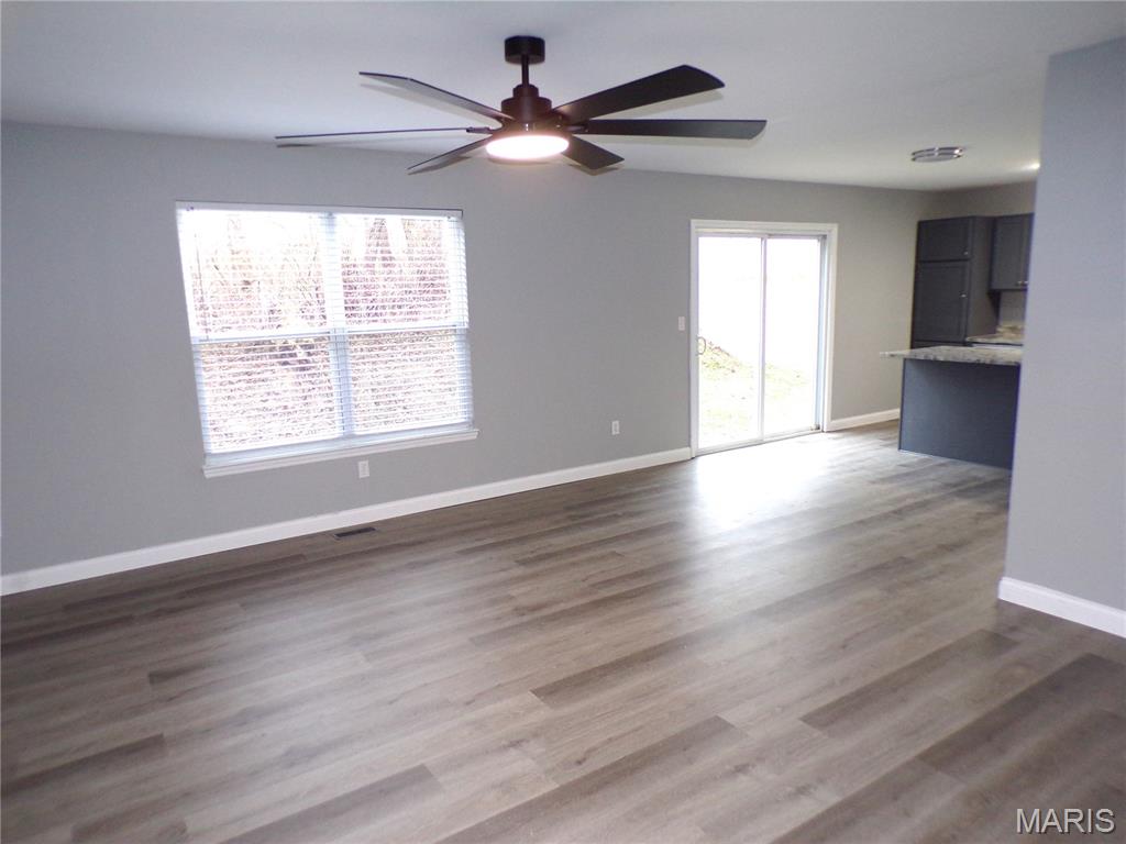 38 Saddleback Ridge Drive Winfield, MO 63389 - Photo 3 of 17