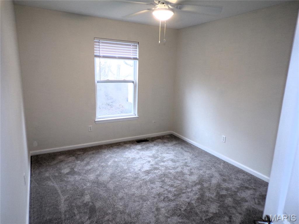 38 Saddleback Ridge Drive Winfield, MO 63389 - Photo 9 of 17